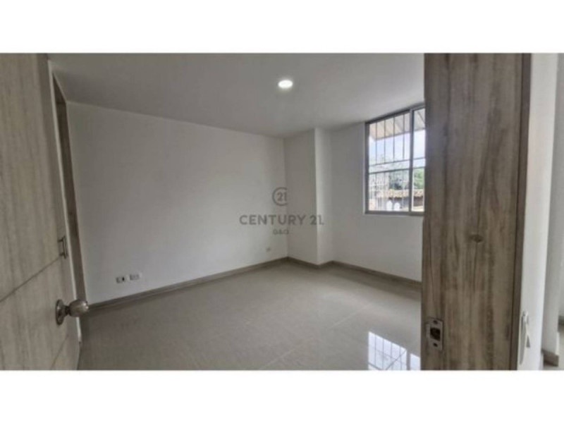 Apartamento en venta en El Gran Limonar, Cali · foto 9 de 24