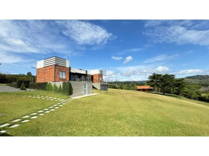 Finca en venta en Manga Vieja, Yumbo, 350 m² · foto 18 de 24