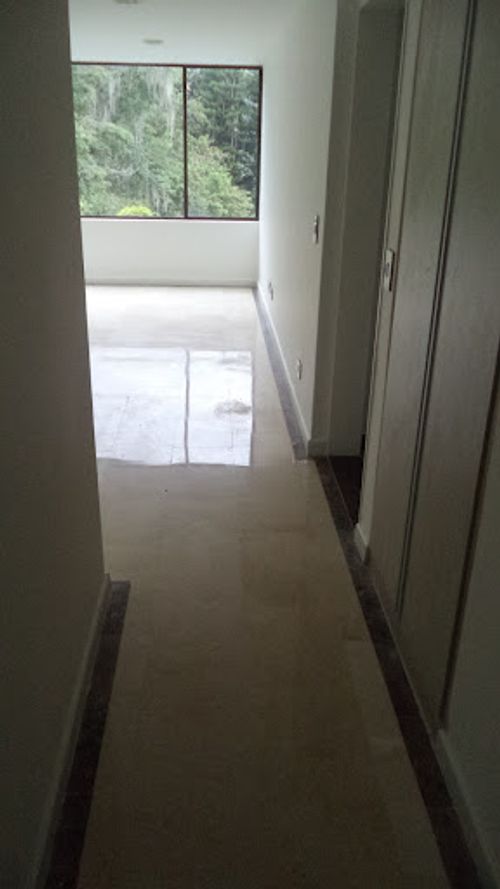 Apartamento de 2 alcobas en arriendo en Transversal Inferior, Medellín, 98 m² · foto 2 de 16