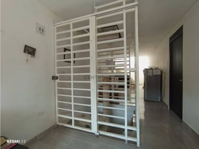 Casa de 6 alcobas en venta en Ciudad Cordoba, Cali, 300 m² · foto 12 de 14