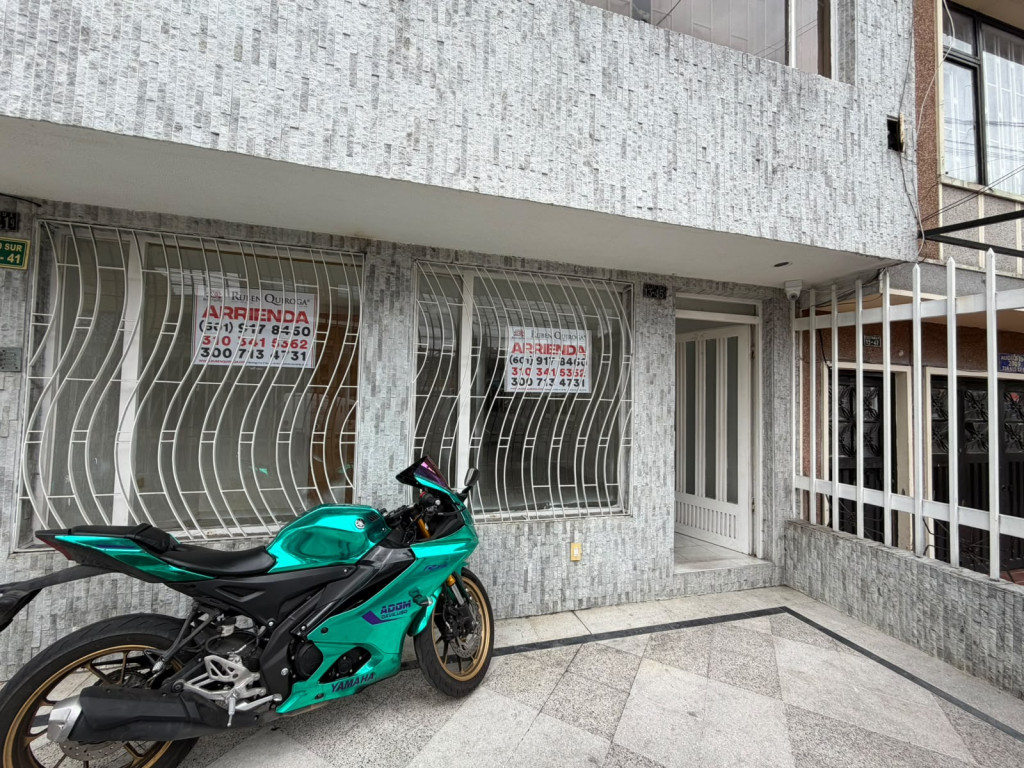 Apartamento en Arriendo en Ciudad jardin sur, Bogotá
