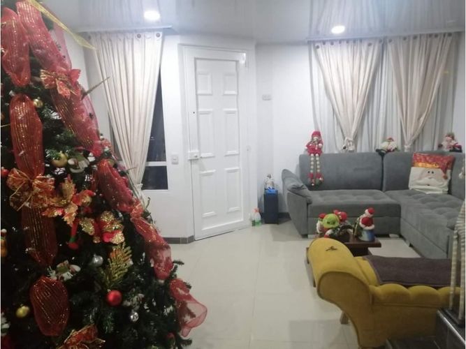 Casa de 4 alcobas en venta en Centro, Funza, 86 m² · foto 3 de 24
