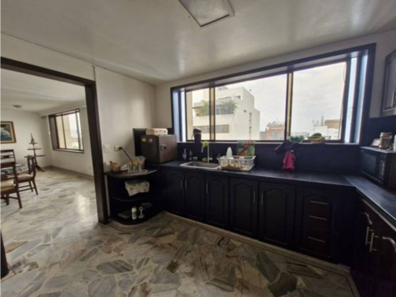 Apartamento en venta en San Vicente, Cali · foto 3 de 23