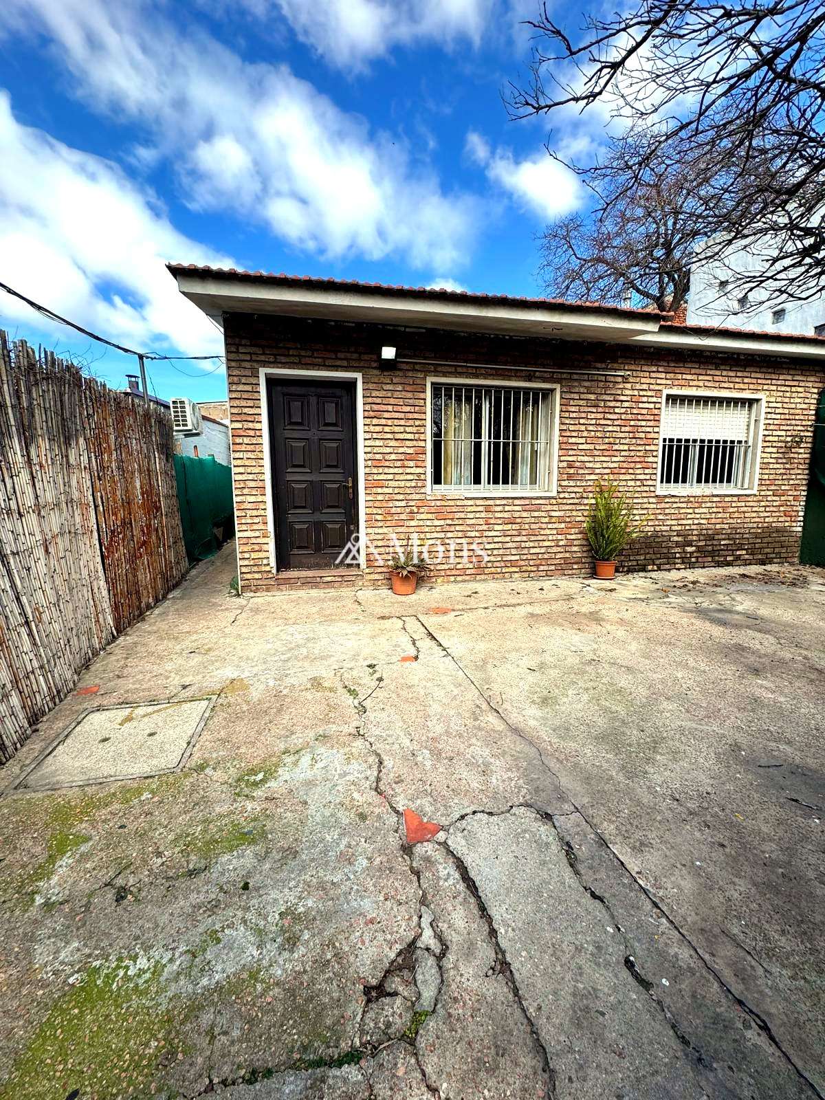 Alquiler Casa De 1 Dormitorio Con Parrillero Y Patio En Jacinto Vera