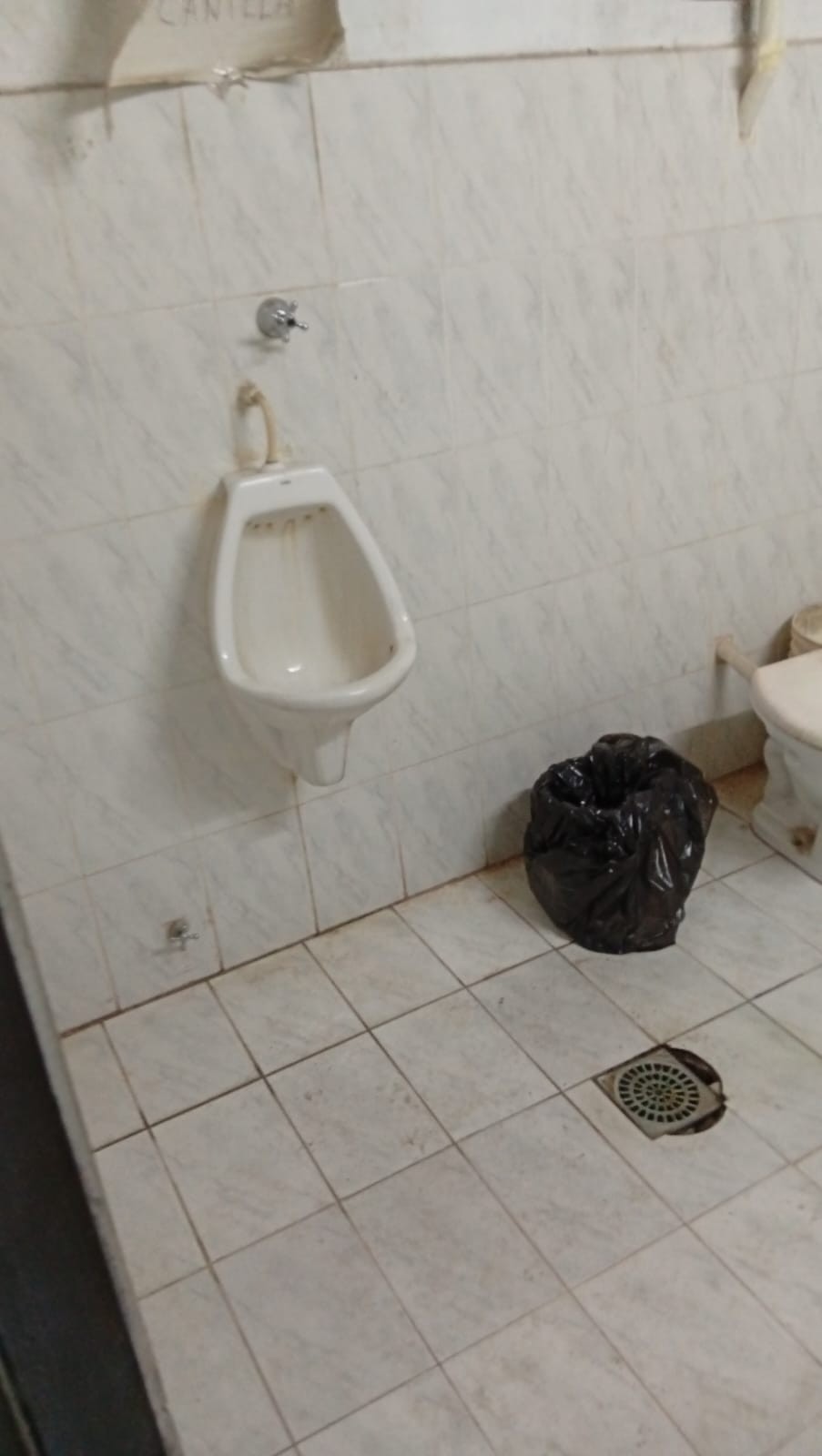 Depósito con Oficina en Alquiler en Asunción - Barrio Obrero: Excelente Oportunidad Comercial — foto 3
