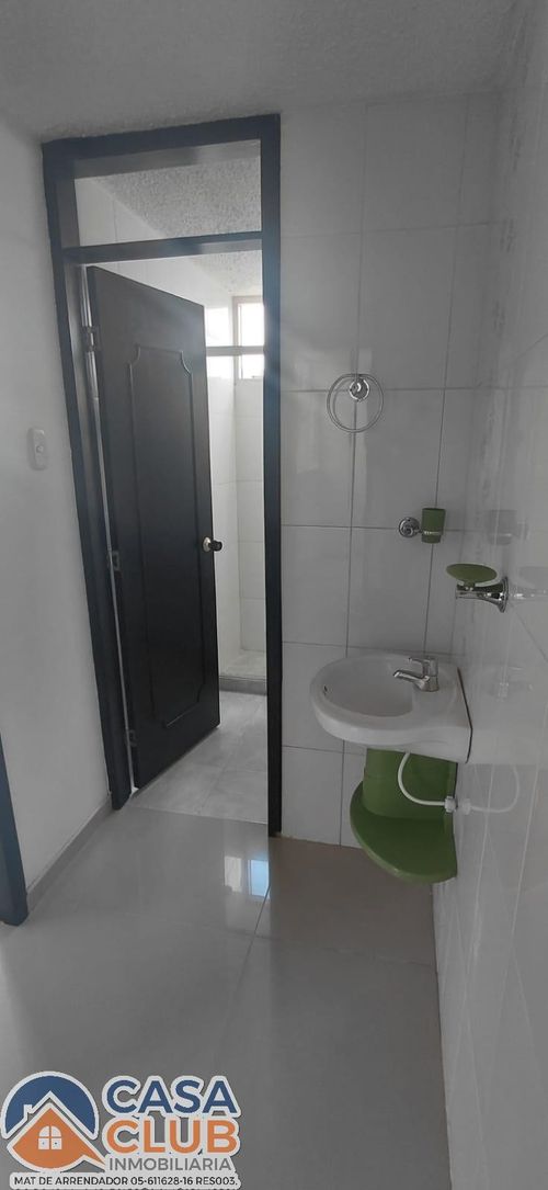 Apartamento de 3 alcobas en venta en Candelaria Et Ii, Piedecuesta, 58 m² · foto 8 de 12