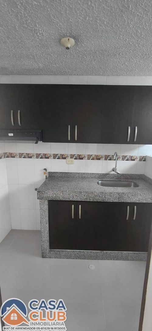 Apartamento de 3 alcobas en venta en Candelaria Et Ii, Piedecuesta, 58 m² · foto 4 de 12