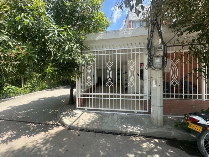 Casa de 4 alcobas en venta en Tejares Del Libertador, Santa Marta, 136 m² · foto 2 de 23