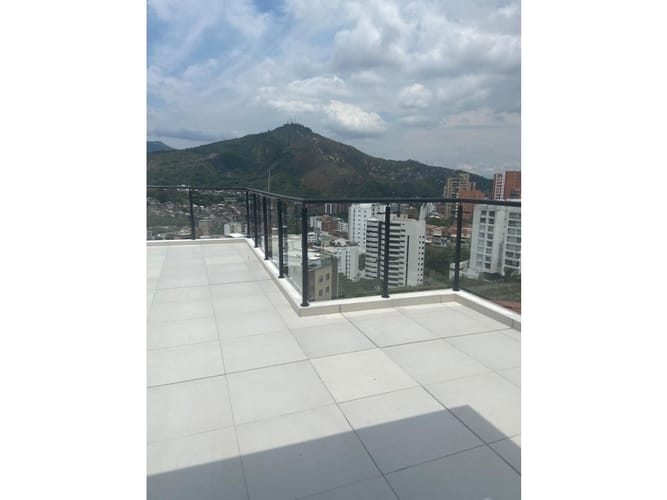 Apartamento de 3 alcobas en venta en Santa Teresita, Cali, 154 m² · foto 8 de 24
