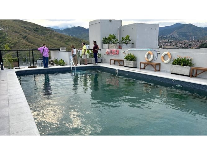 Apartamento de 3 alcobas en venta en Santa Teresita, Cali, 154 m² · foto 17 de 24