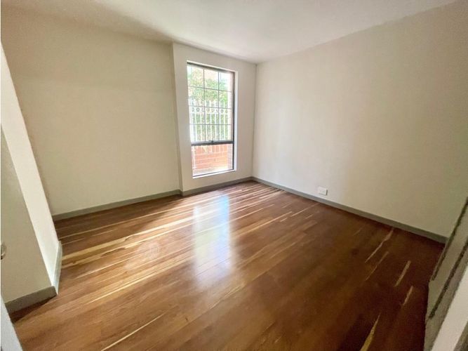 Apartamento en venta en Oviedo, Medellín · foto 12 de 14