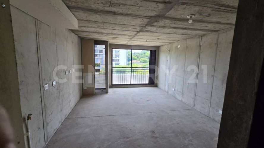 Apartaestudio en venta en Pance, Cali, 30 m² · foto 2 de 17