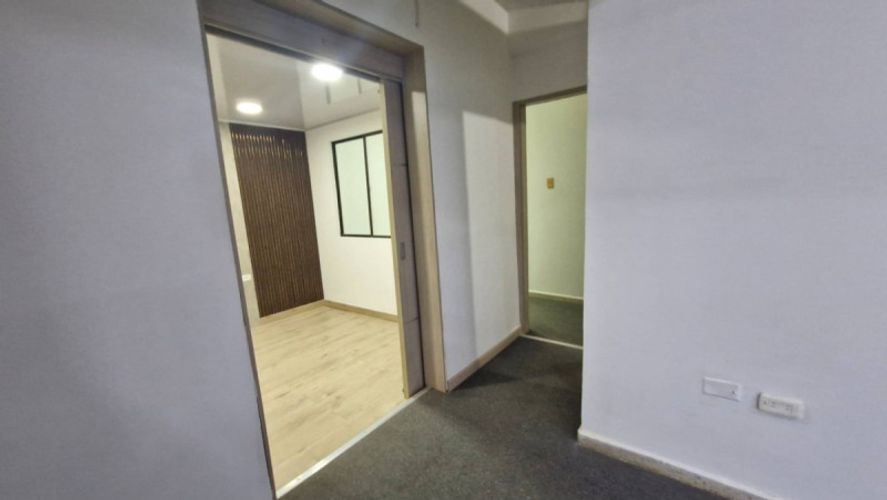 Oficina en arriendo en San Vicente, Cali, 100 m² · foto 13 de 24