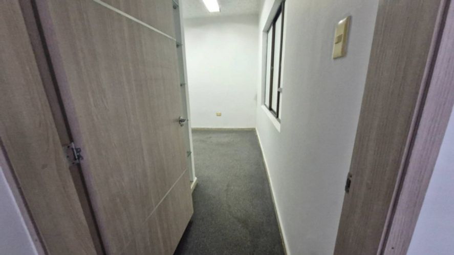Oficina en arriendo en San Vicente, Cali, 100 m² · foto 24 de 24