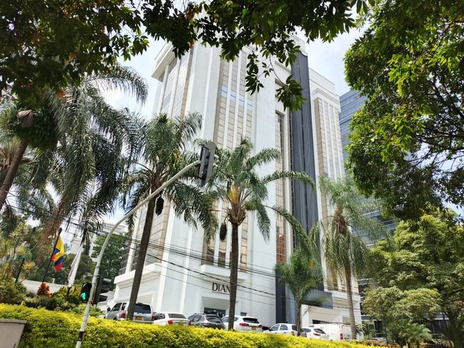 Oficina en arriendo en El Diamante No. 2, Medellín, 43 m² · foto 7 de 7