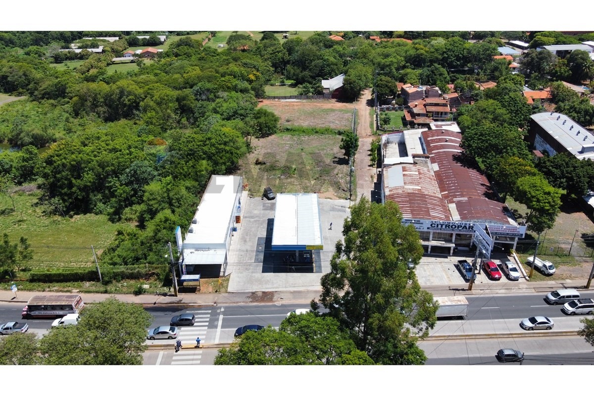 TERRENO EN ESQUINA DE 5.600 M² CON RENTA ACTIVA EN SAN LORENZO EN VENTA - foto 4