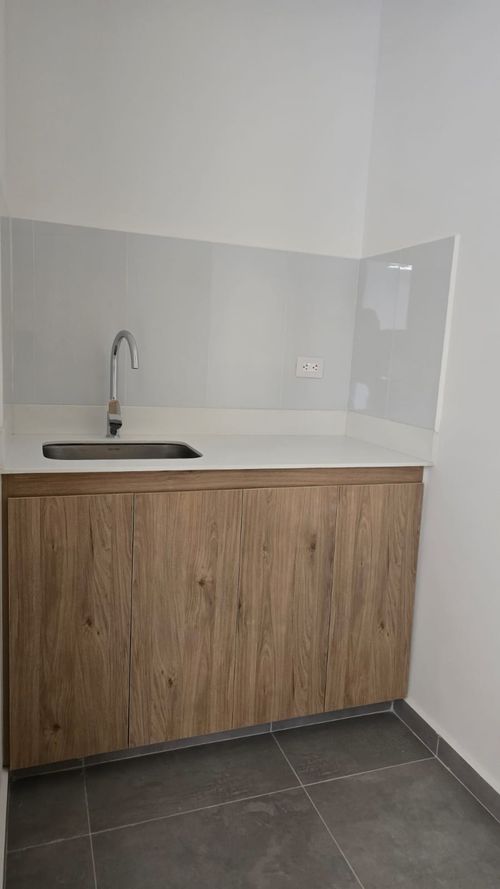Oficina en arriendo en Ciudad Del Río, Medellín, 81 m² · foto 4 de 11
