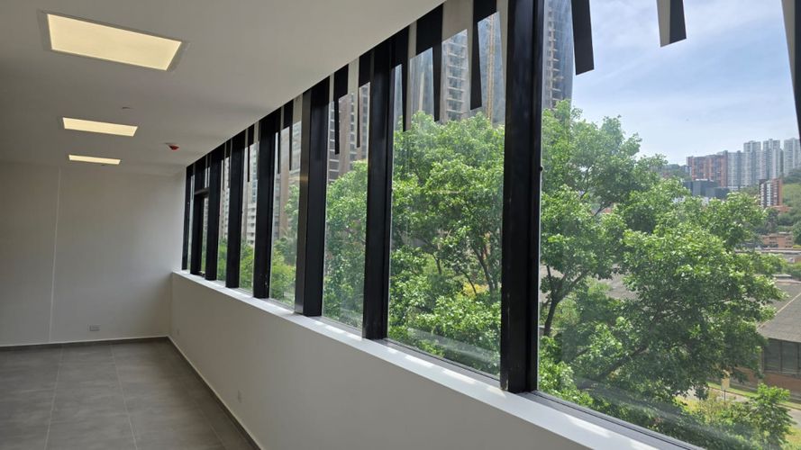 Oficina en arriendo en Ciudad Del Río, Medellín, 81 m² · foto 11 de 11