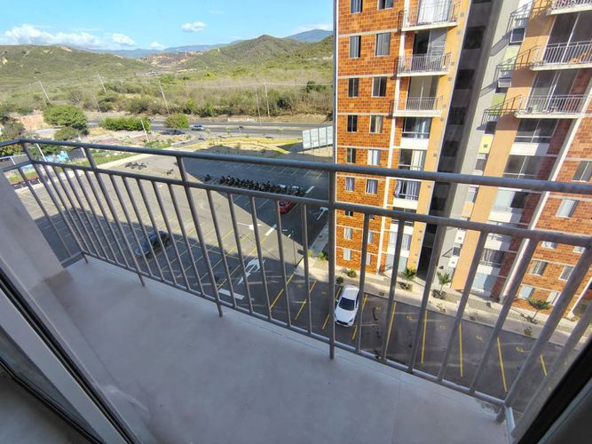 Apartamento de 2 alcobas en arriendo en Chaparral, Los Patios, 56 m² · foto 5 de 14