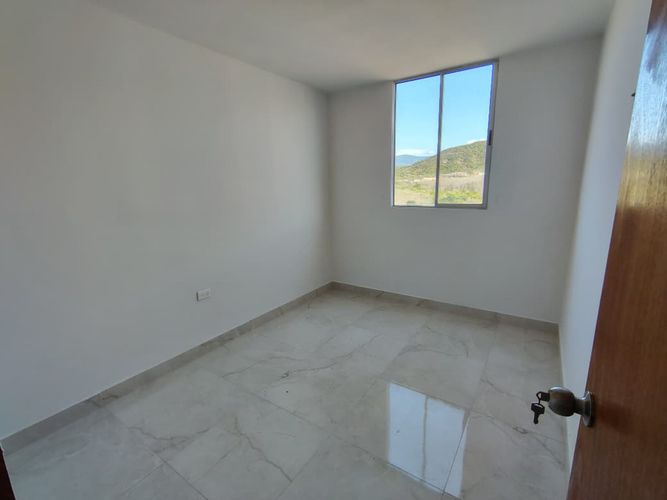 Apartamento de 2 alcobas en arriendo en Chaparral, Los Patios, 56 m² · foto 7 de 14