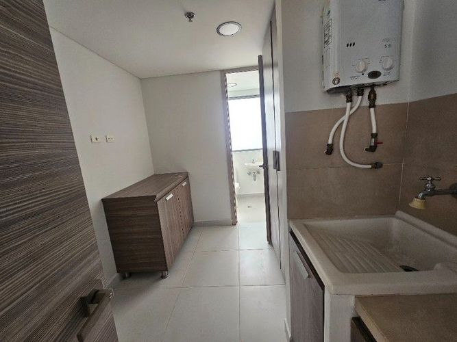 Apartamento de 2 alcobas en arriendo en Castropol, Medellín, 128 m² · foto 14 de 16