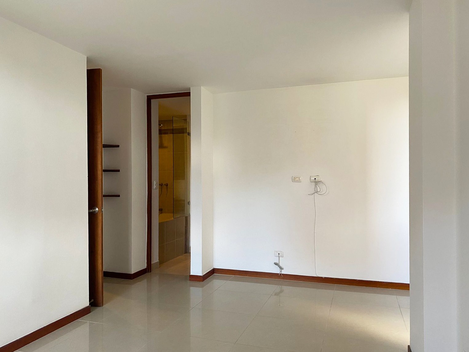 Apartamento en venta en Loma Del Esmeraldal, Envigado · foto 12 de 16