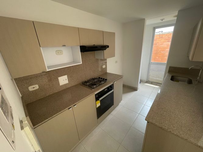 Casa de 4 alcobas en venta en Libertadores, Jamundí, 130 m² · foto 5 de 24