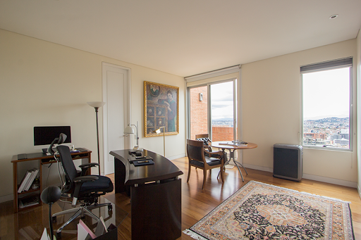 Apartamento de 4 alcobas en venta en Los Rosales, Bogotá, 640 m² · foto 23 de 24