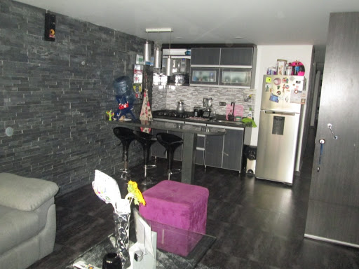 Casa en venta en Santa Isabel, Bogotá · foto 3 de 17