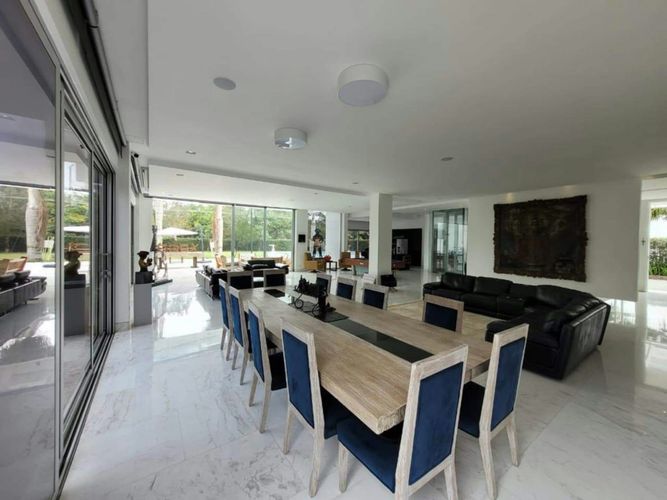 Casa de 6 alcobas en venta en Guayabito, Rionegro · foto 5 de 14