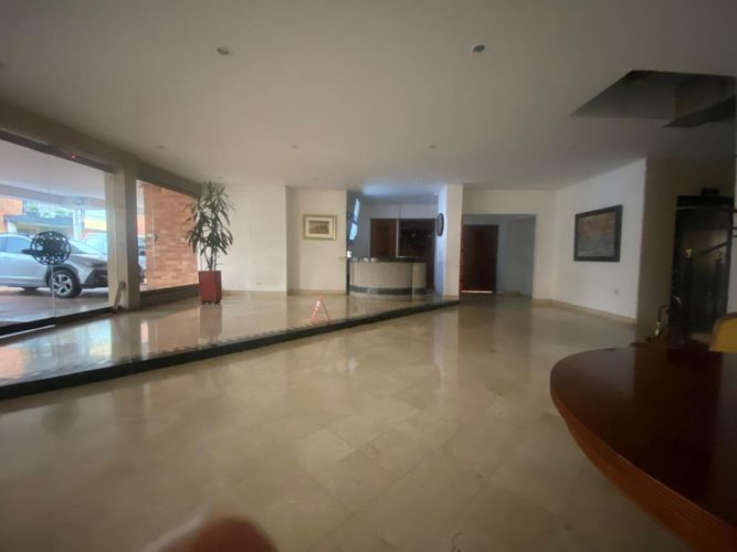 Apartamento en venta en Santa Barbara Occidental, Bogotá · foto 2 de 22