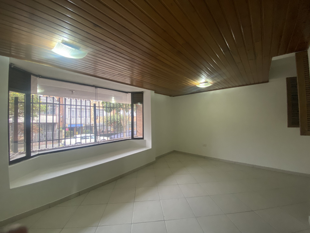 Apartamento en venta en Galerias, Bogotá · foto 2 de 22