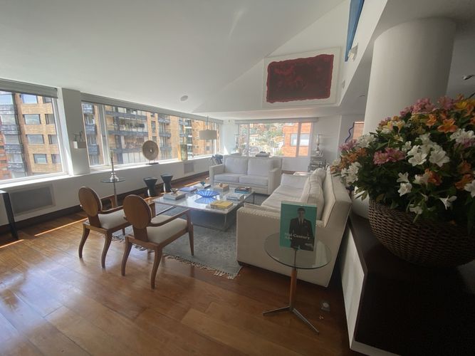 Apartamento de 3 alcobas en venta en El Refugio I, Bogotá, 492 m² · foto 16 de 21