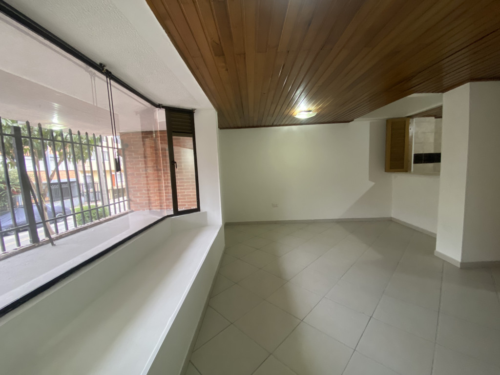 Apartamento en venta en Galerias, Bogotá · foto 8 de 22