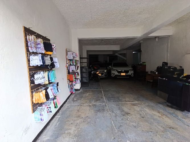Local en arriendo en Guayaquil, Medellín, 200 m² · foto 4 de 13
