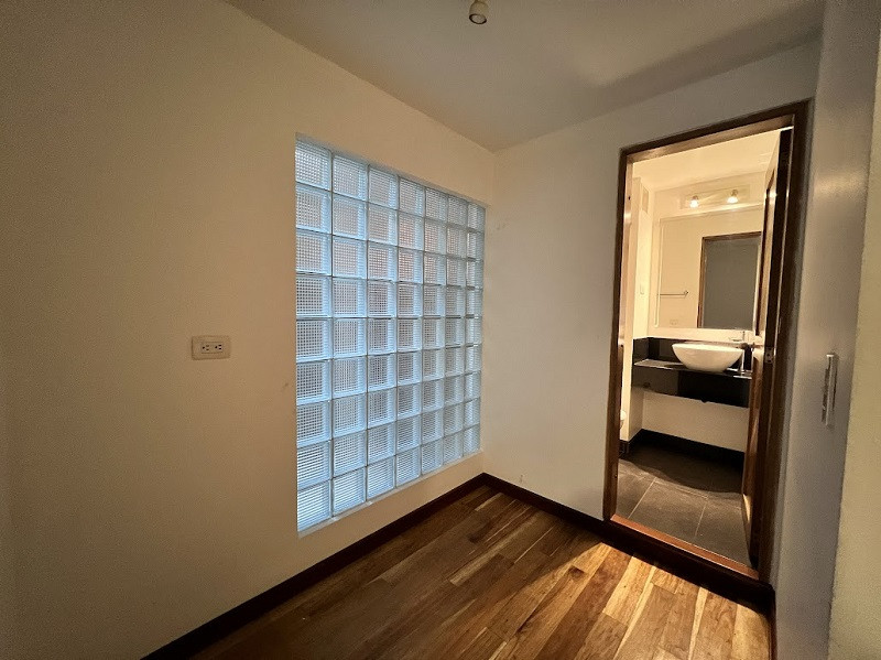 Apartamento en venta en Los Rosales, Bogotá · foto 11 de 24