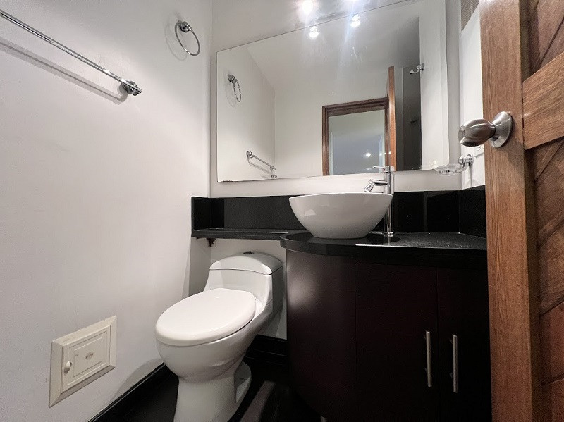 Apartamento en venta en Los Rosales, Bogotá · foto 16 de 24
