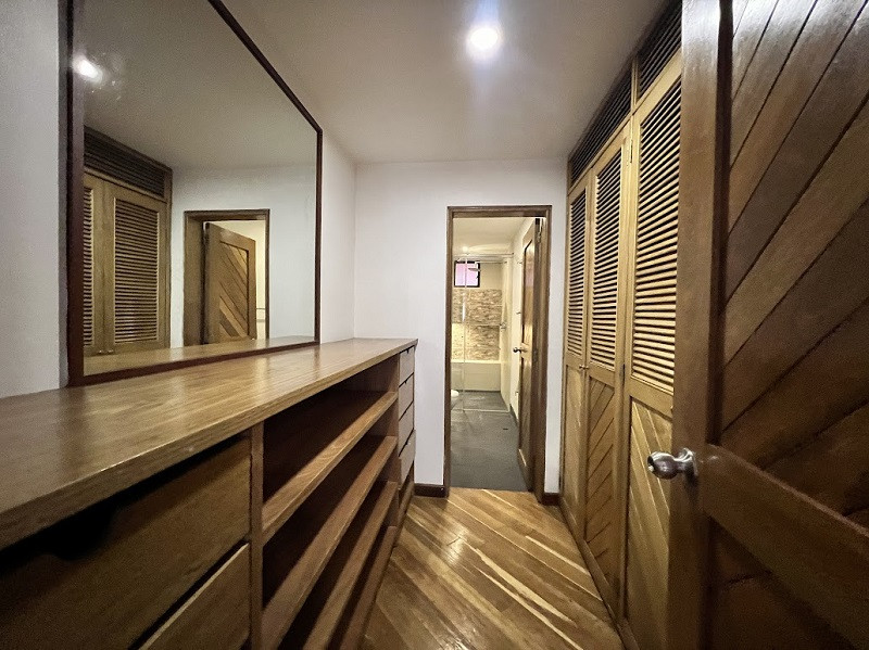 Apartamento en venta en Los Rosales, Bogotá · foto 21 de 24