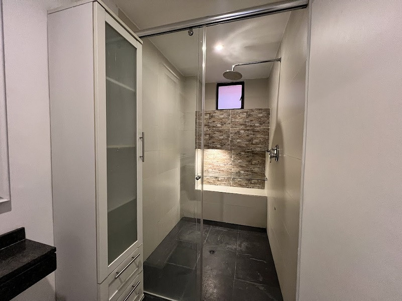 Apartamento en venta en Los Rosales, Bogotá · foto 23 de 24
