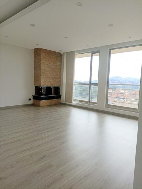 Apartamento en venta en Pontevedra, Bogotá · foto 9 de 15
