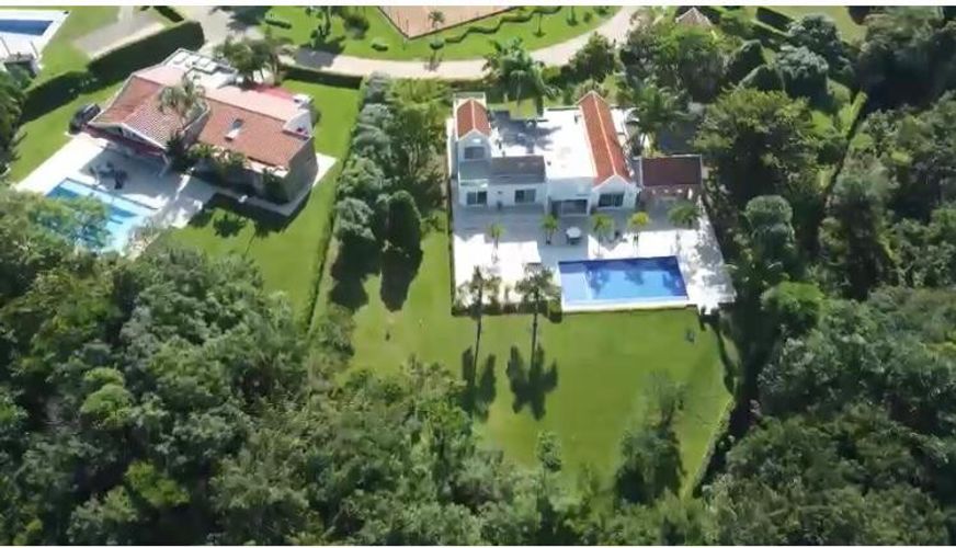 Casa de 5 alcobas en venta en Maizaro, Villavicencio, 618 m² · foto 3 de 22