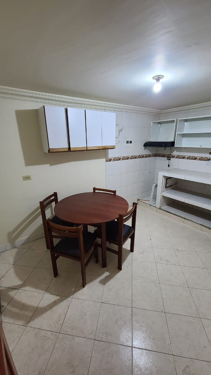 Casa en venta en Simon Bolivar, Bogotá · foto 10 de 24