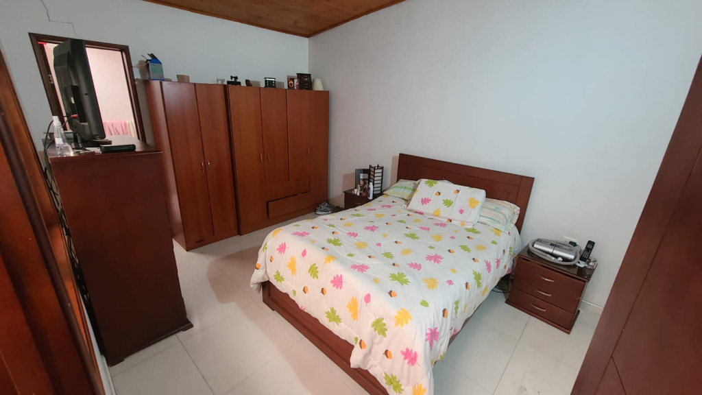 Casa en venta en Simon Bolivar, Bogotá · foto 23 de 24