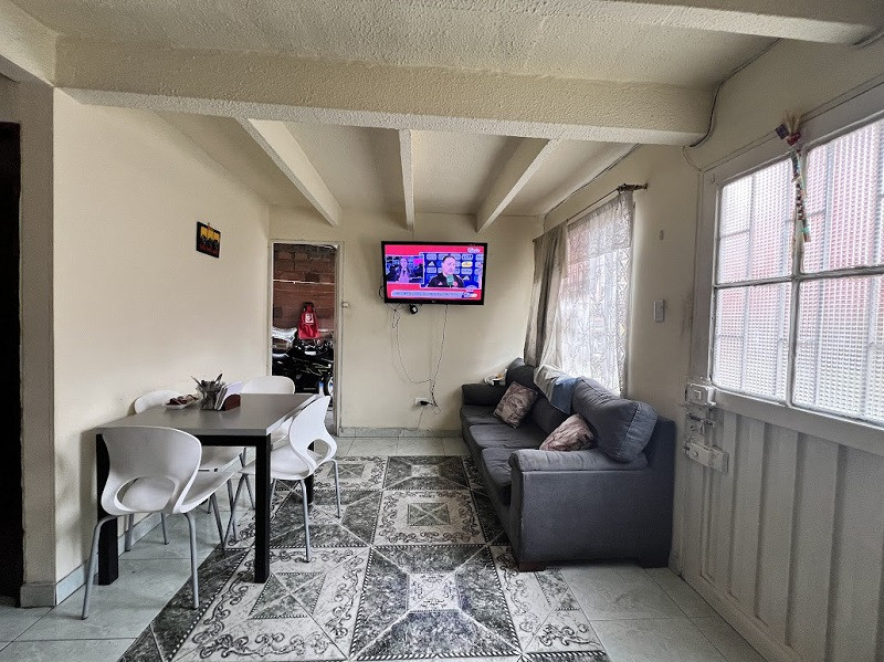 Casa en venta en Zarzamora, Bogotá · foto 4 de 18
