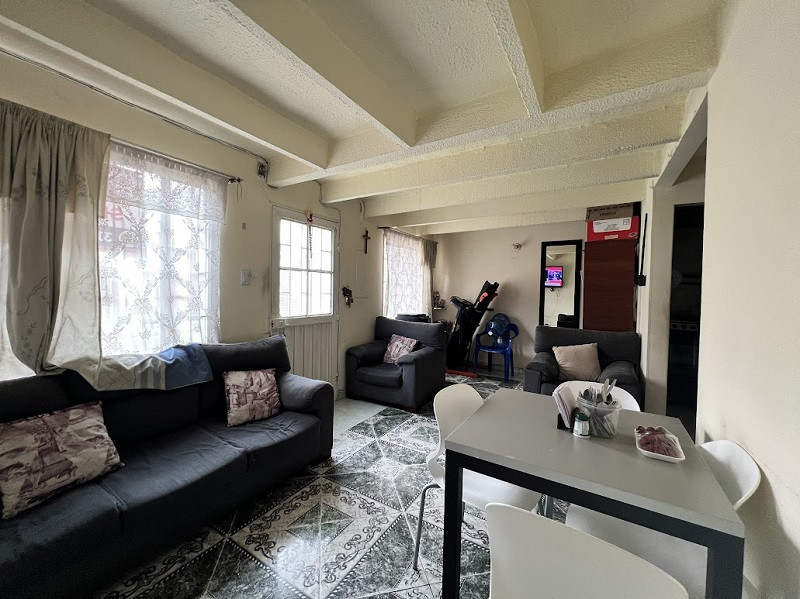 Casa en venta en Zarzamora, Bogotá · foto 5 de 18