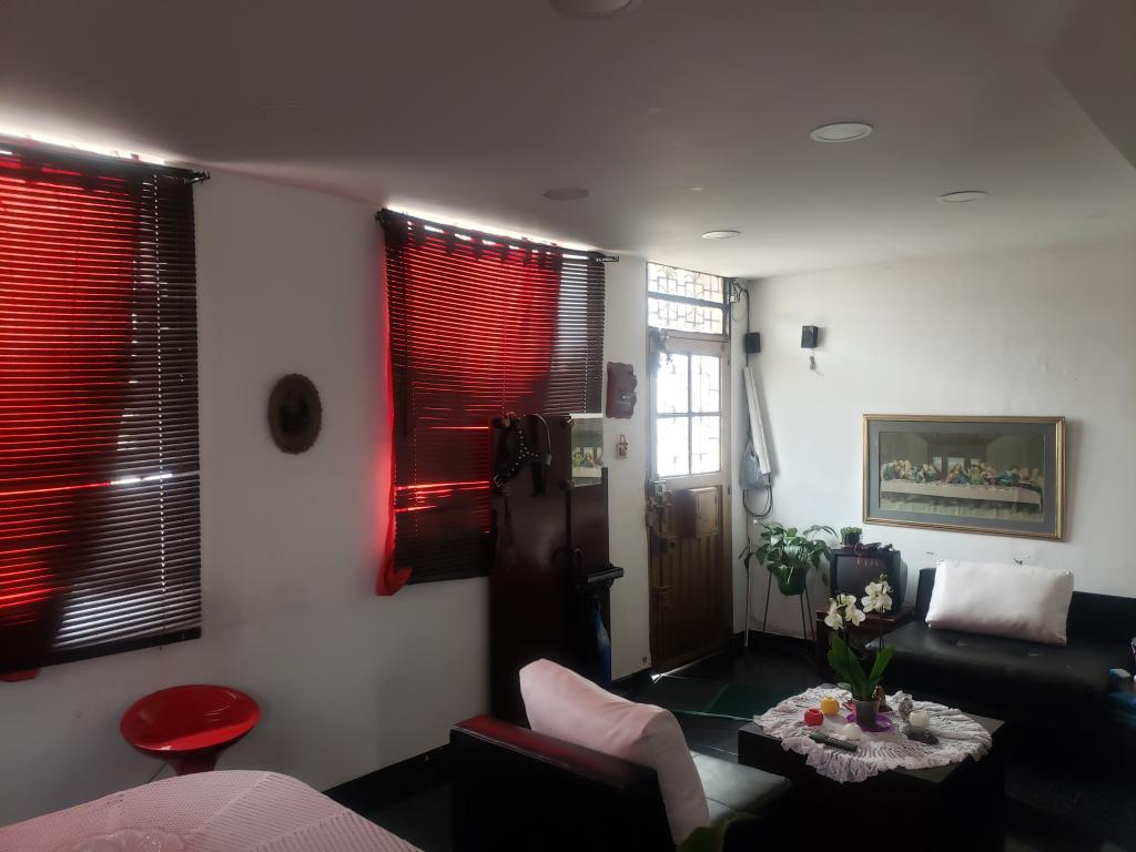 Casa en venta en La Clarita, Bogotá · foto 4 de 24