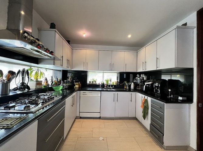 Casa de 3 alcobas en venta en Sotileza, Bogotá, 269 m² · foto 9 de 24