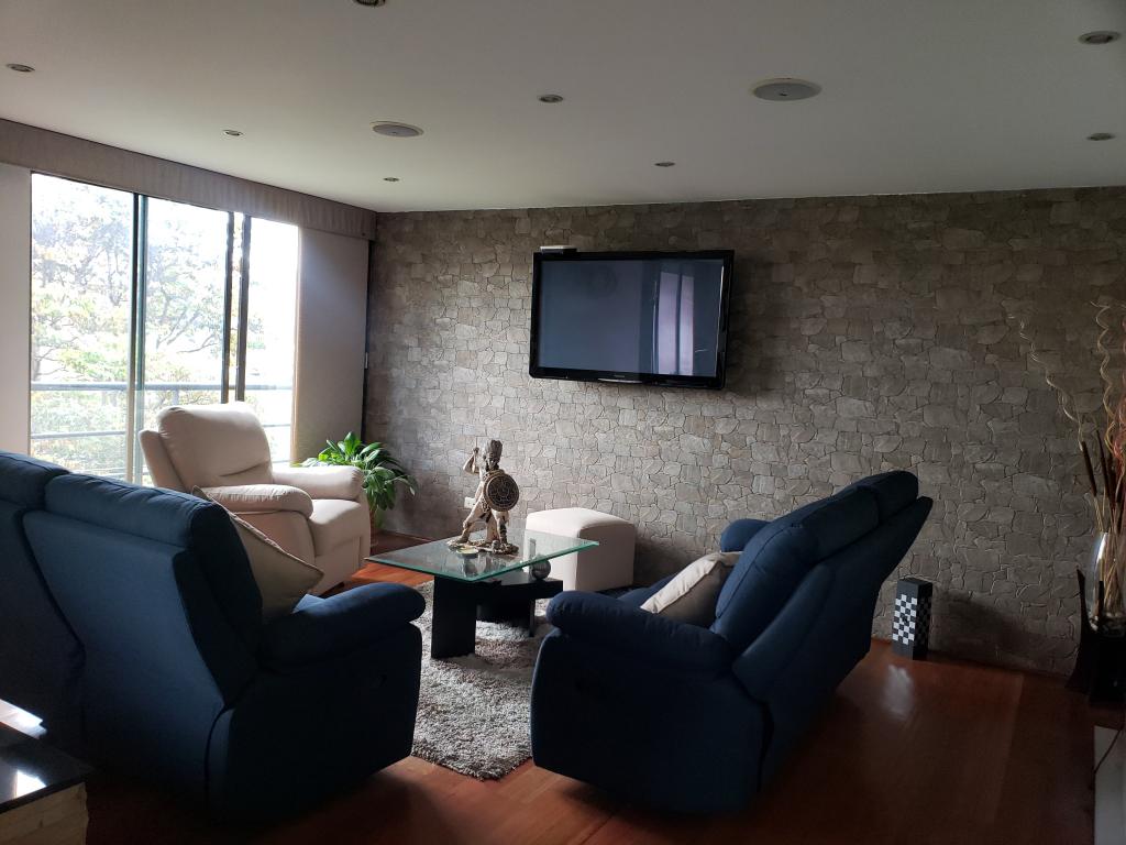 Apartamento en venta en Jose Joaquin Vargas, Bogotá · foto 2 de 24