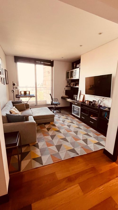 Apartamento de 3 alcobas en venta en Los Rosales, Bogotá, 283 m² · foto 4 de 17