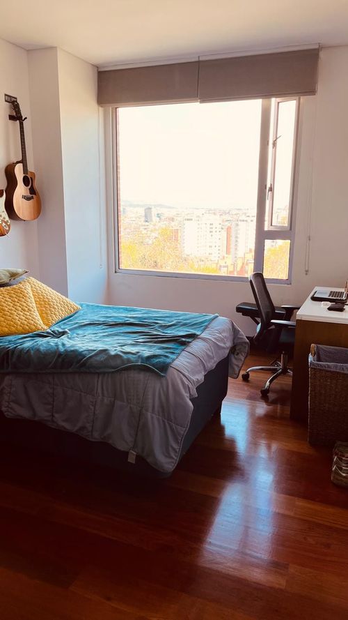 Apartamento de 3 alcobas en venta en Los Rosales, Bogotá, 283 m² · foto 13 de 17